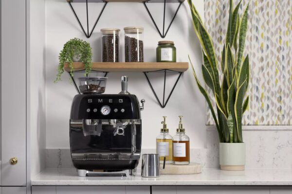 Smeg EGF03BLUK Retro Espresso Coffee Machine with Grinder in Black